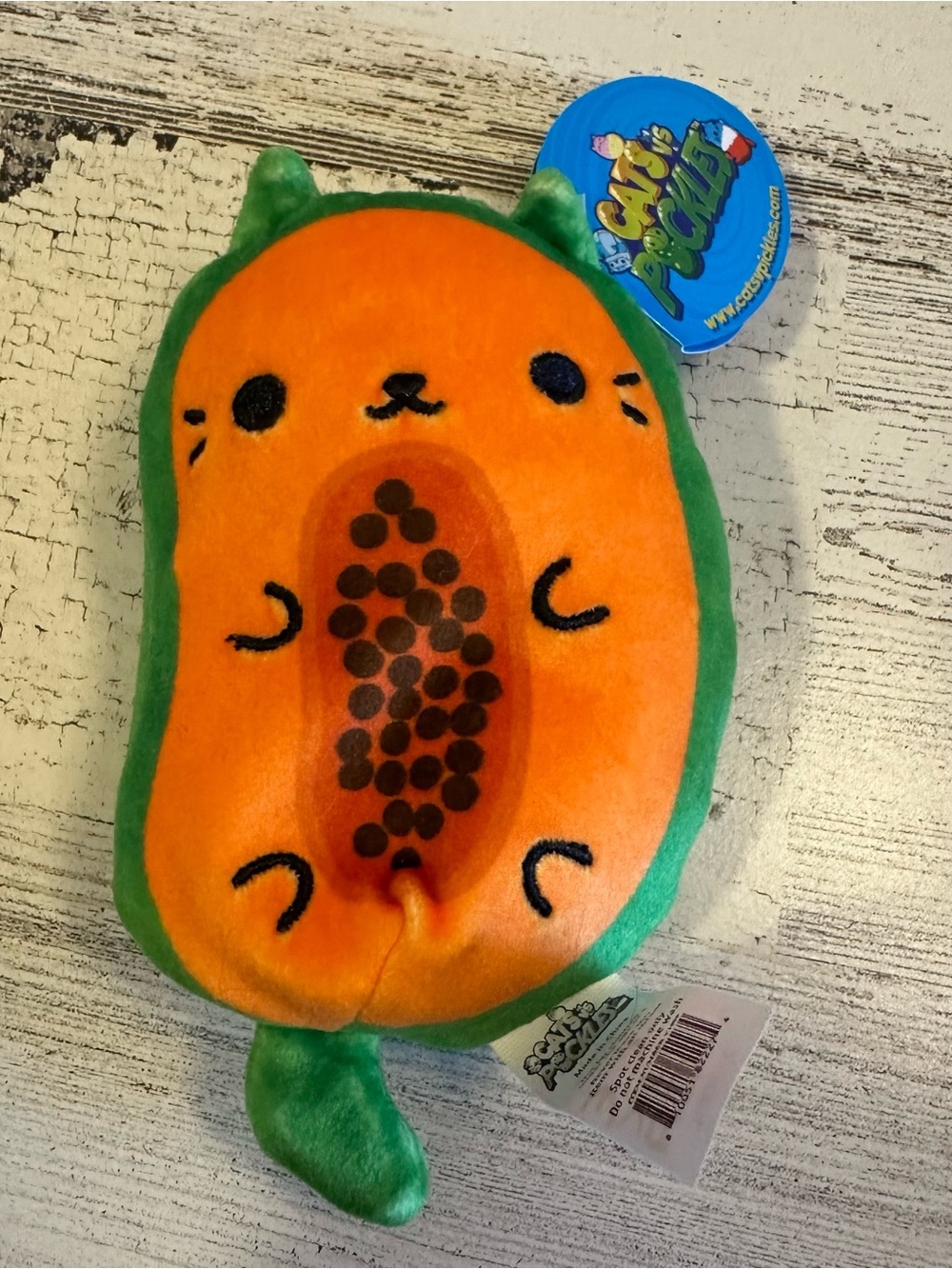 Cats Vs. Pickles Papaya #309 NEW